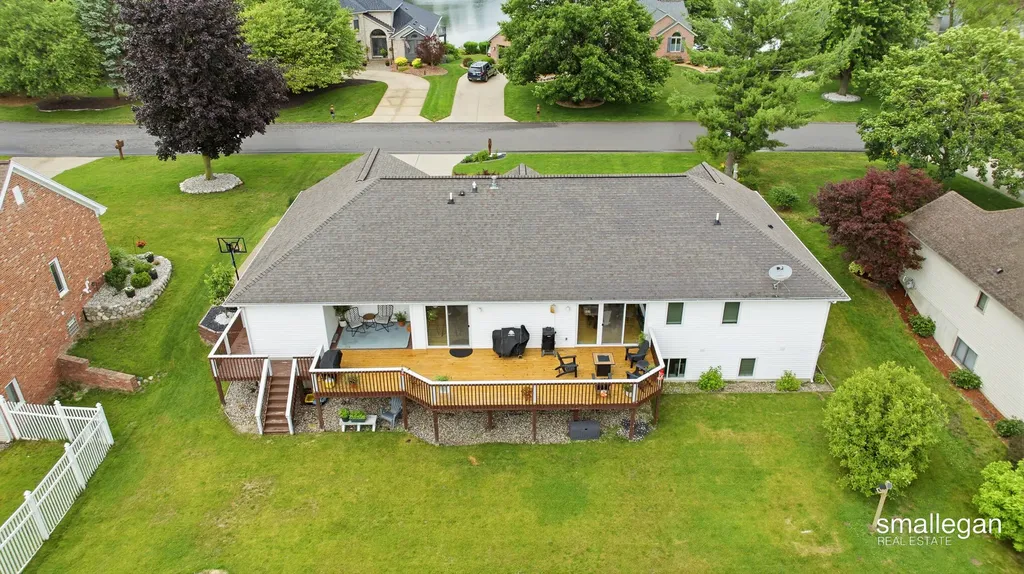 4514 Hidden Ridge Drive Georgetown Charter Township MI 49426