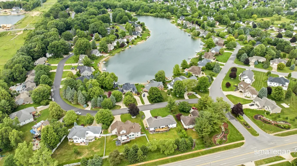 4514 Hidden Ridge Drive Georgetown Charter Township MI 49426