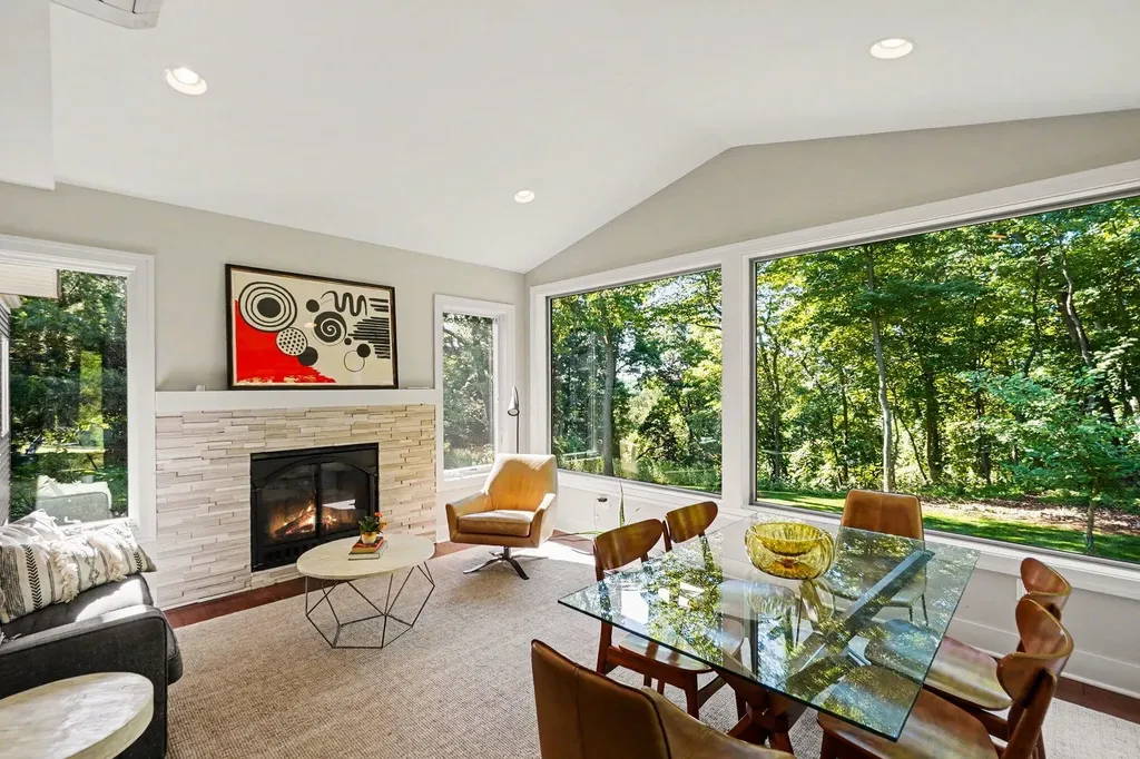 7000 Windcrest Street SE Cascade Charter Township MI 49546