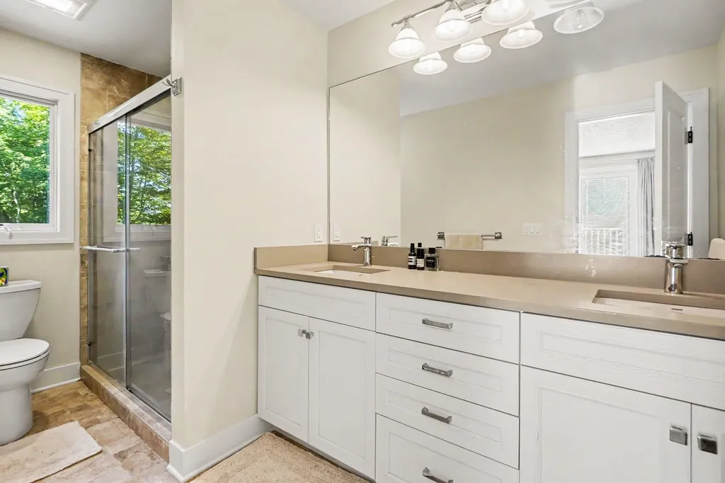7000 Windcrest Street SE Cascade Charter Township MI 49546