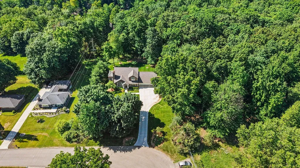 7000 Windcrest Street SE Cascade Charter Township MI 49546