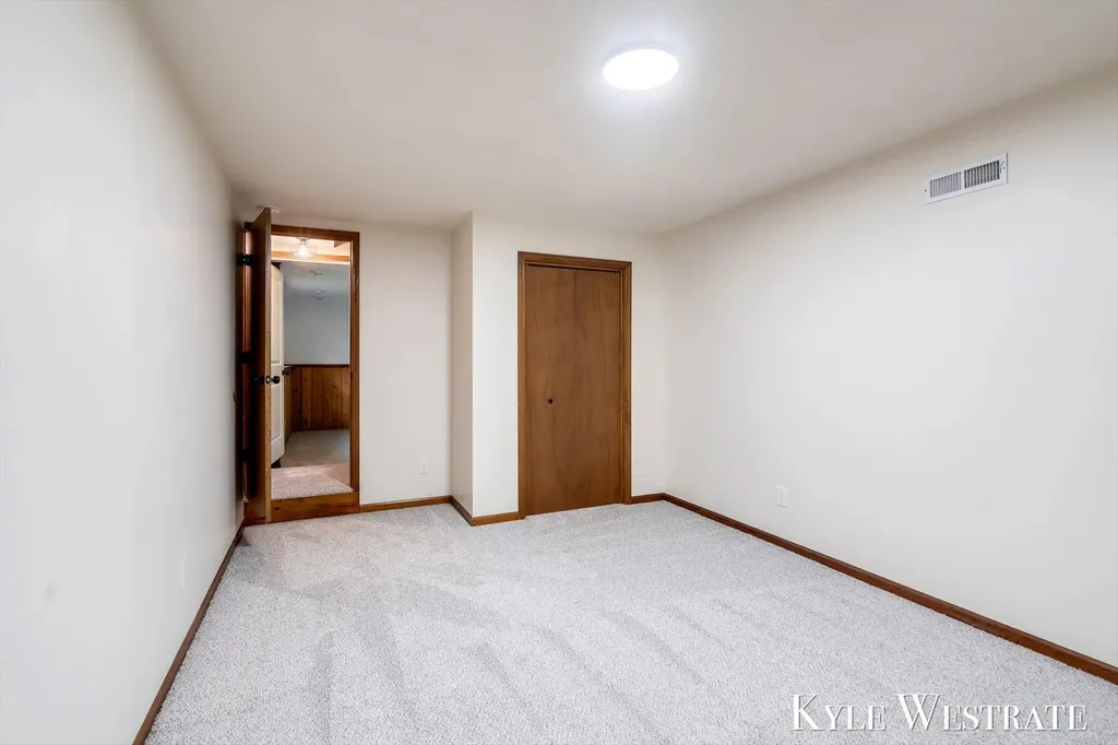 1689 Slater Street Dorr Township MI 49323