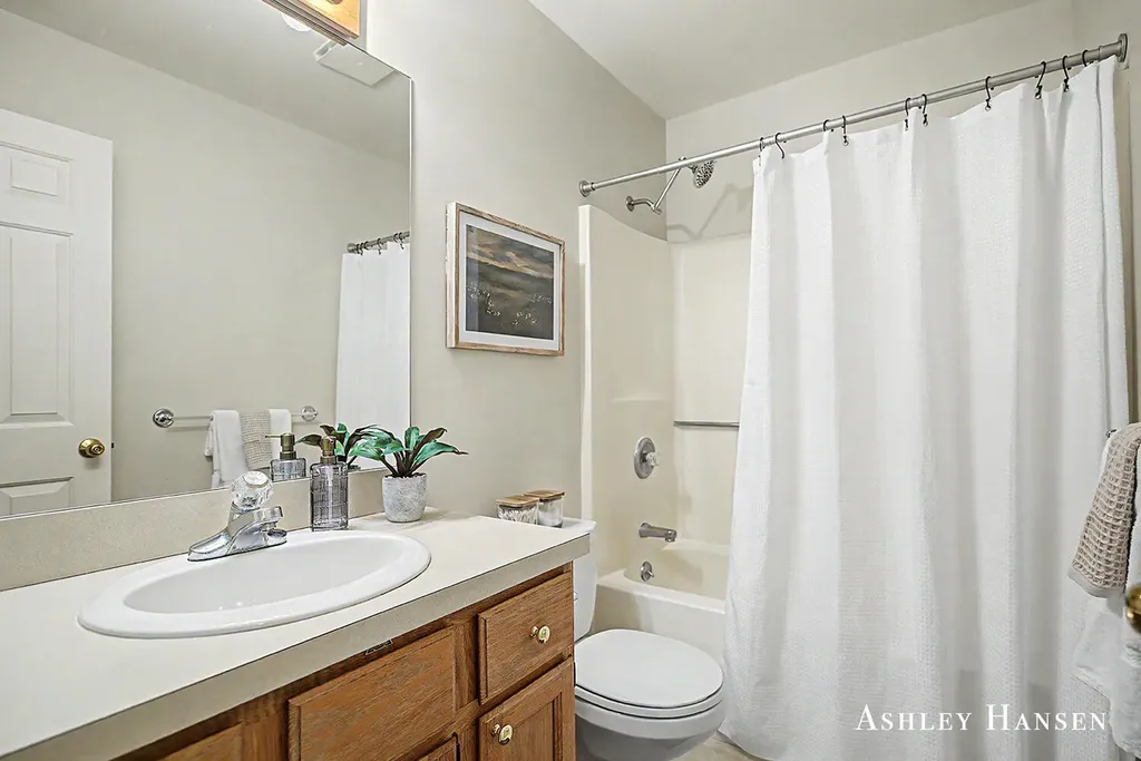 7260 Loma Linda Drive NE Cannon Township MI 49341