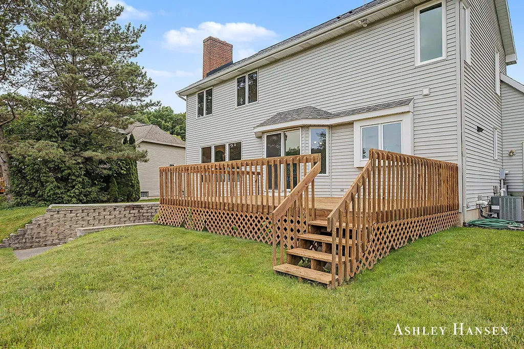 7260 Loma Linda Drive NE Cannon Township MI 49341