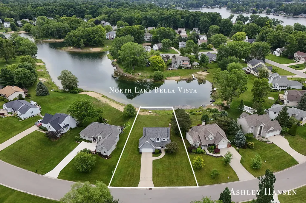 7260 Loma Linda Drive NE Cannon Township MI 49341