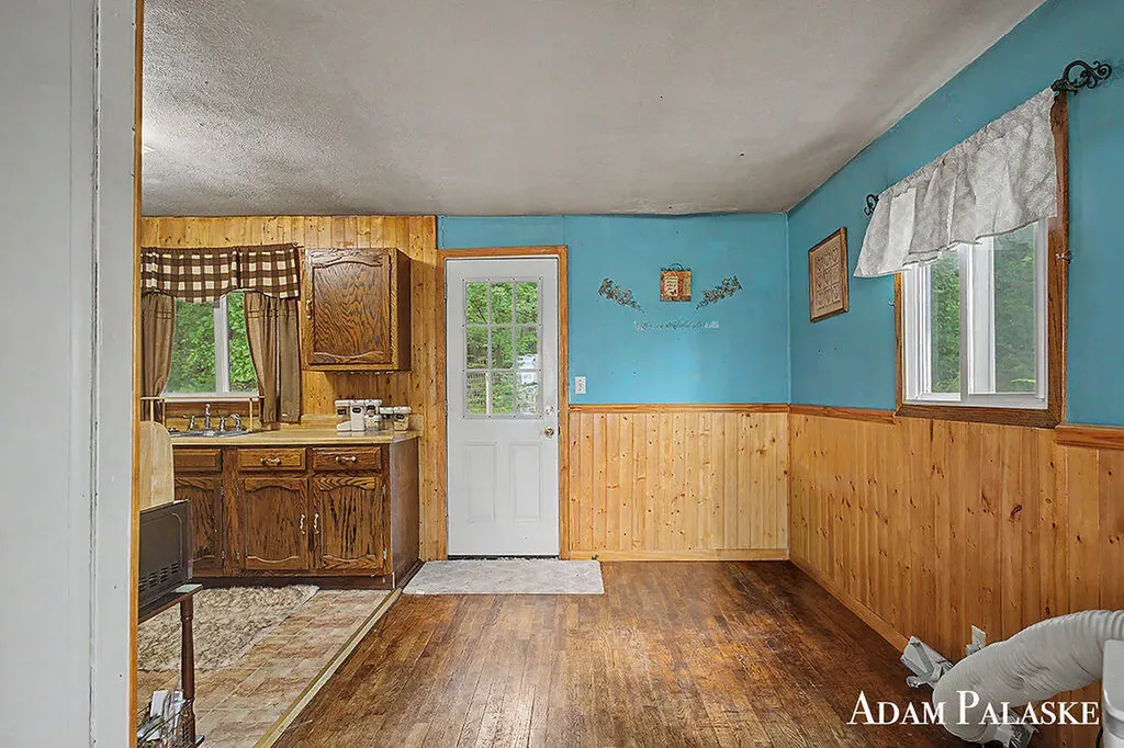 3542 Holiday Drive Montcalm Township MI 48838