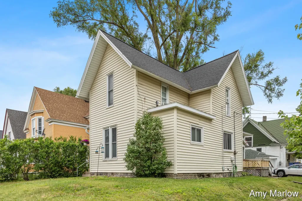 357 Quimby Street NE Grand Rapids City MI 49505