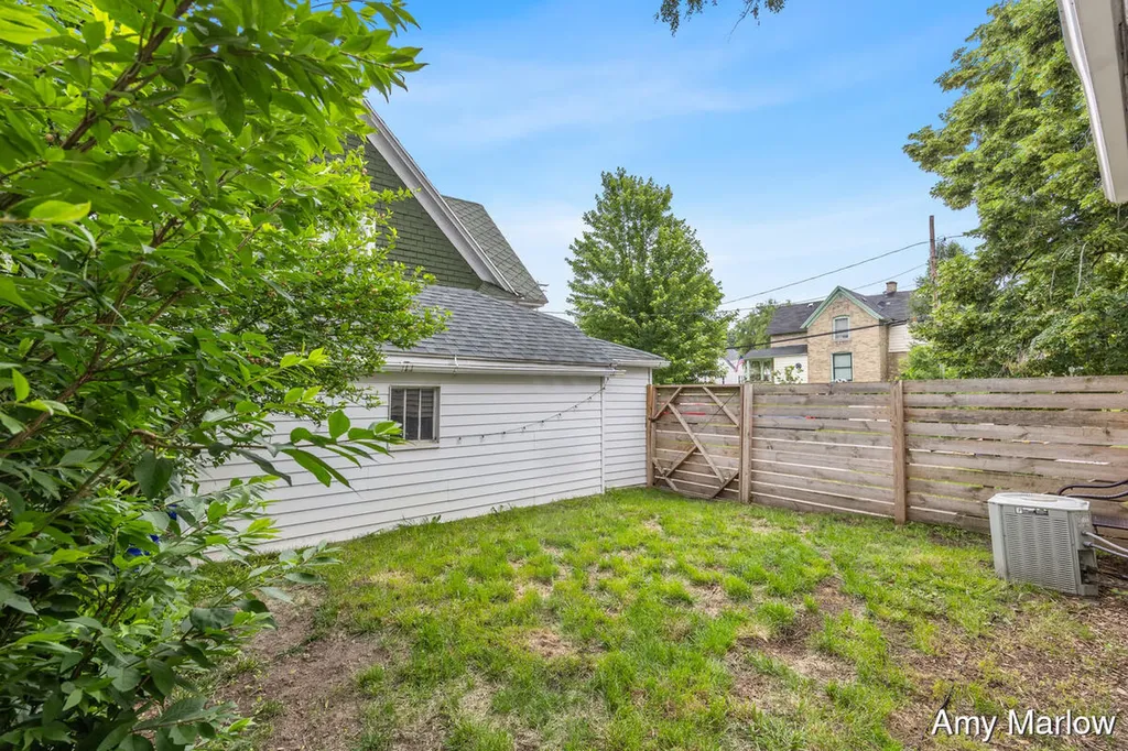357 Quimby Street NE Grand Rapids City MI 49505