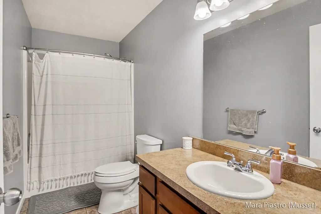 4558 Green Meadow Drive Leighton Township MI 49316