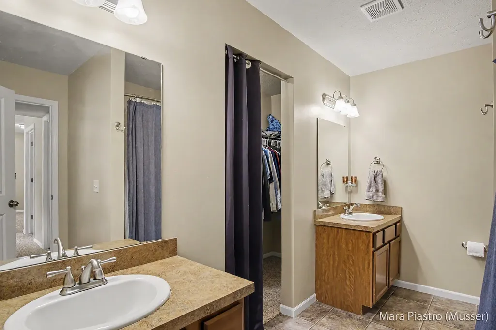 4558 Green Meadow Drive Leighton Township MI 49316