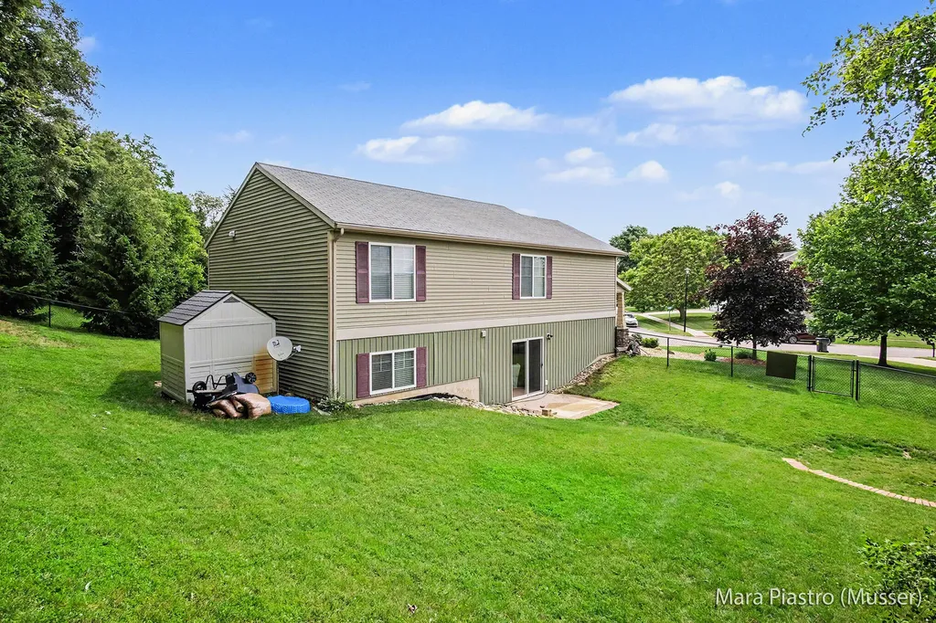 4558 Green Meadow Drive Leighton Township MI 49316