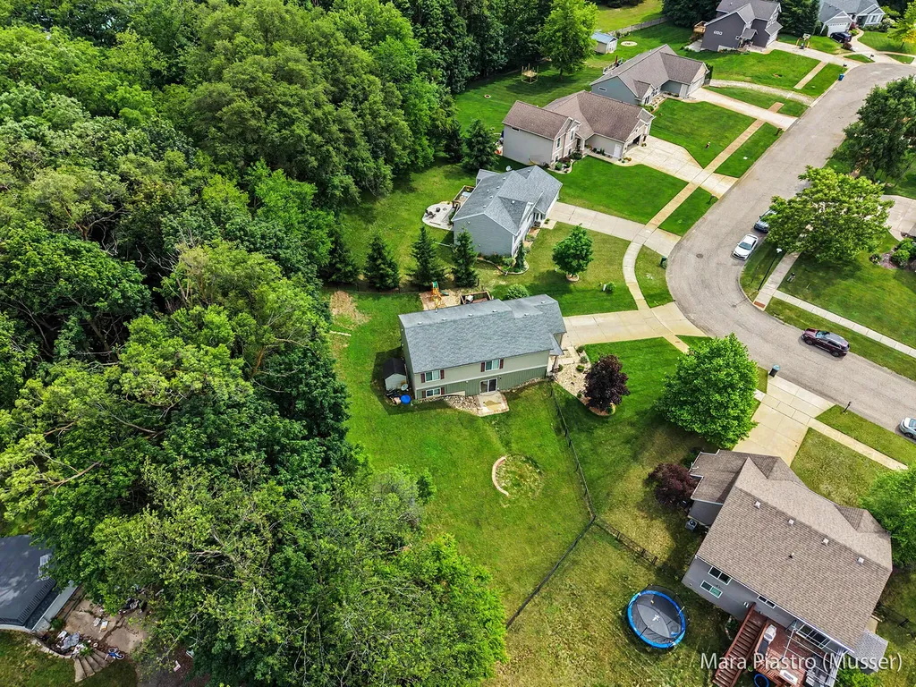 4558 Green Meadow Drive Leighton Township MI 49316