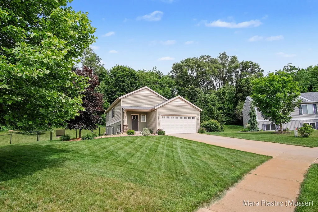 4558 Green Meadow Drive Leighton Township MI 49316