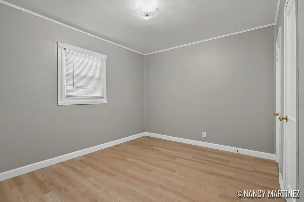 853 California Street NW Grand Rapids City MI 49504