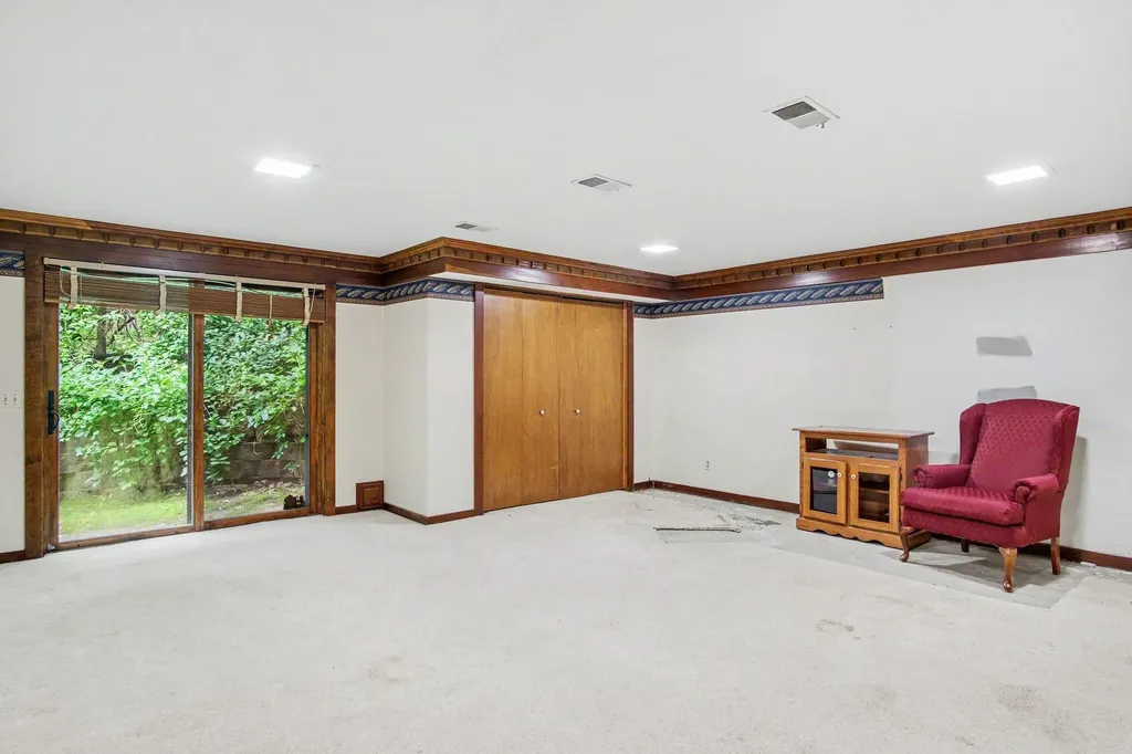 540 Roundtree Drive NE Ada Township MI 49301