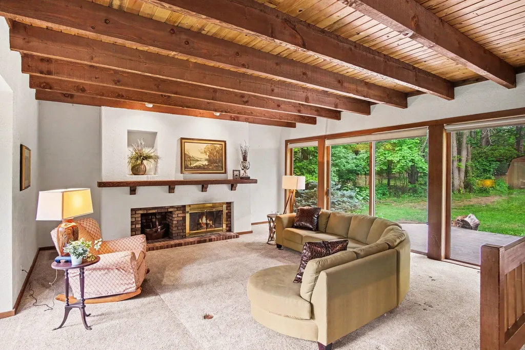 540 Roundtree Drive NE Ada Township MI 49301