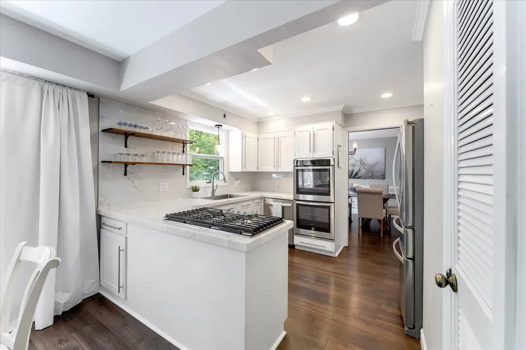 486 Edgeworthe Drive SE Ada Township MI 49301
