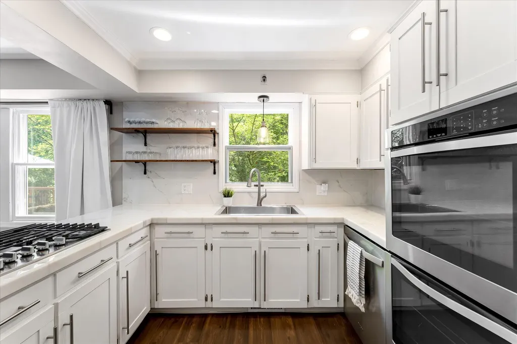 486 Edgeworthe Drive SE Ada Township MI 49301