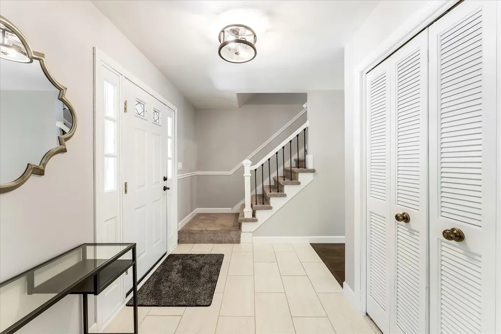 486 Edgeworthe Drive SE Ada Township MI 49301