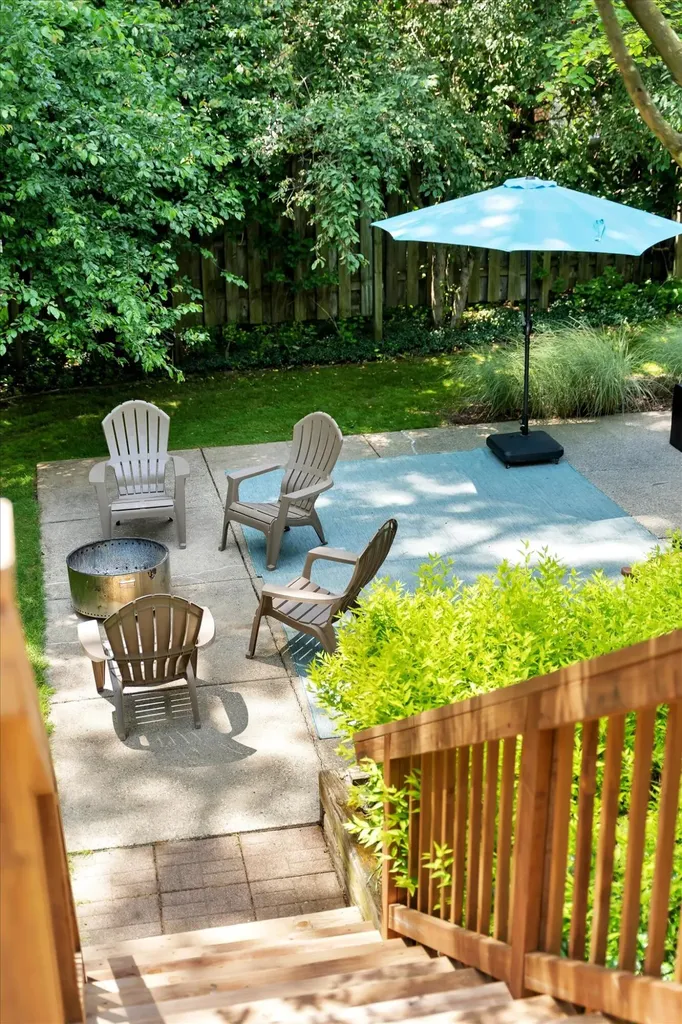 486 Edgeworthe Drive SE Ada Township MI 49301
