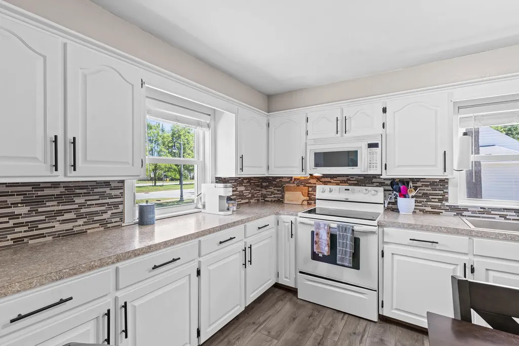 5806 Lake Michigan Drive Allendale Charter Township MI 49401