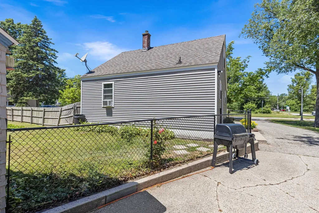 5806 Lake Michigan Drive Allendale Charter Township MI 49401
