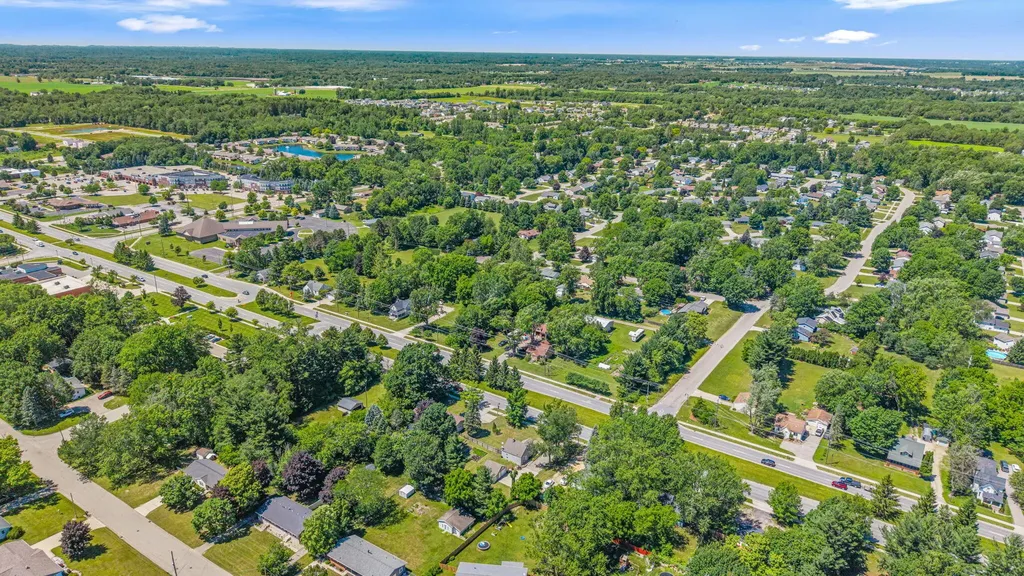 5806 Lake Michigan Drive Allendale Charter Township MI 49401