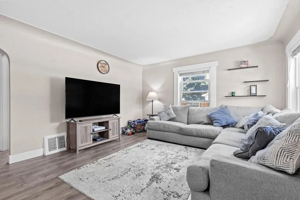 5806 Lake Michigan Drive Allendale Charter Township MI 49401