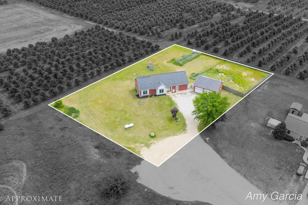 4630 Wild Locust Street Kent City Village MI 49330