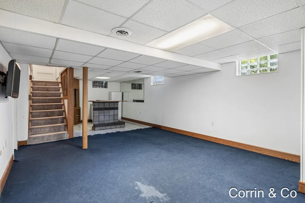 1330 Covell Avenue NW Grand Rapids City MI 49504