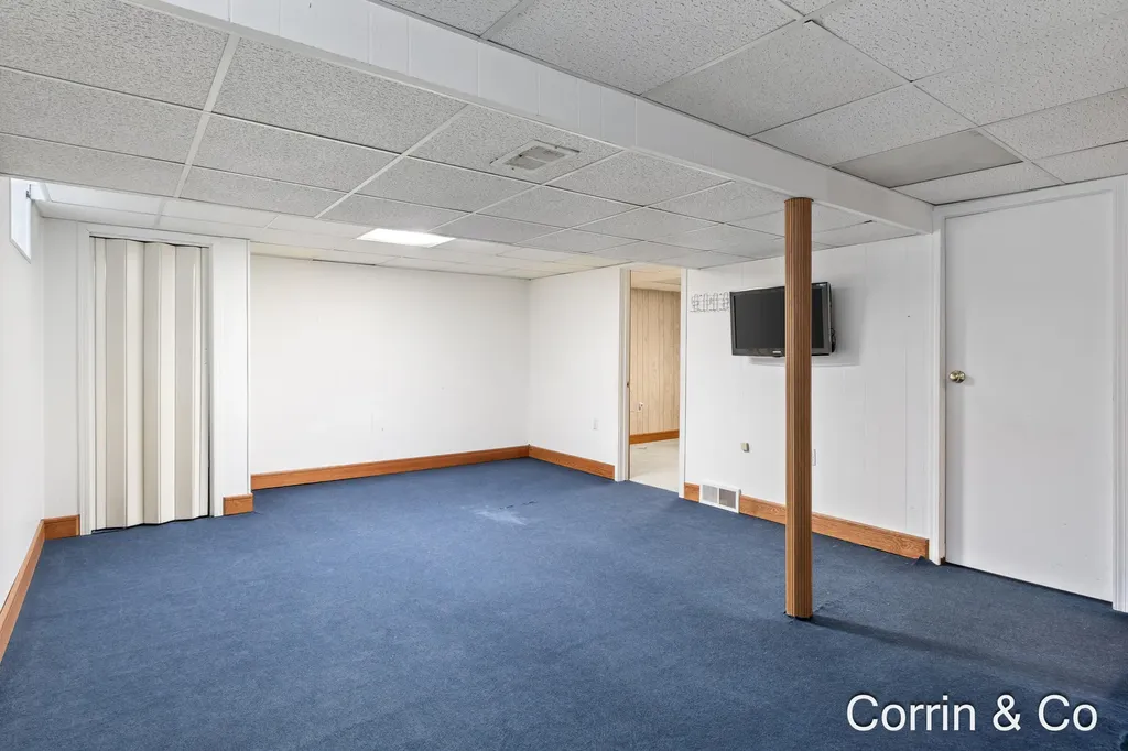 1330 Covell Avenue NW Grand Rapids City MI 49504