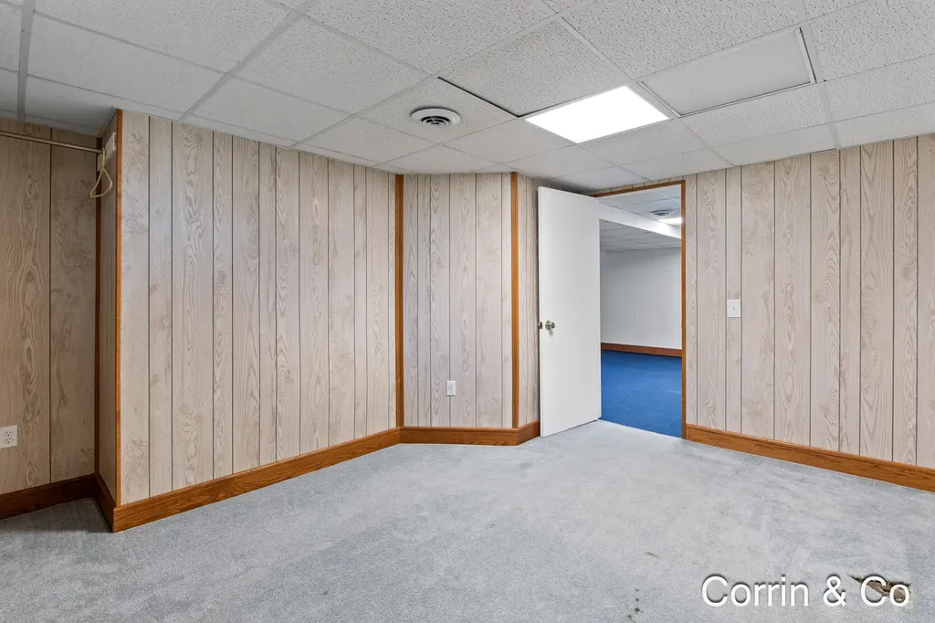 1330 Covell Avenue NW Grand Rapids City MI 49504