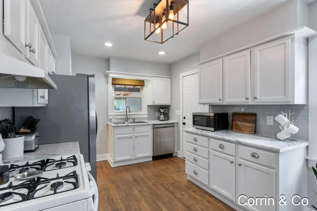 1330 Covell Avenue NW Grand Rapids City MI 49504