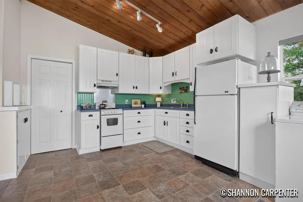 3741 E Shore Drive Sherman Township MI 48893