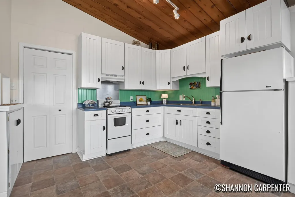 3741 E Shore Drive Sherman Township MI 48893