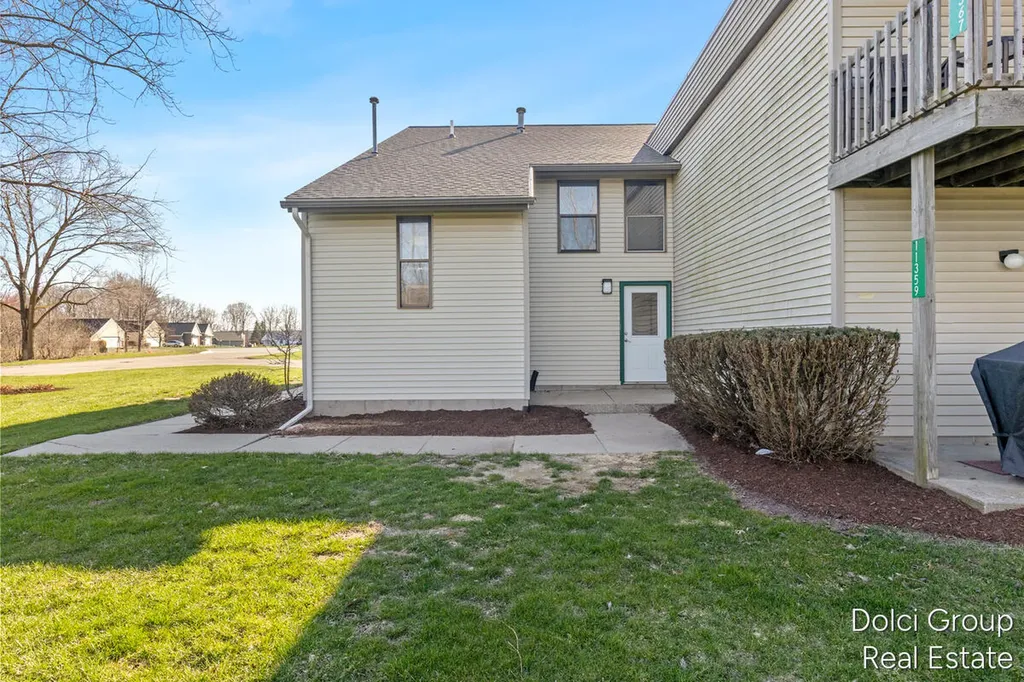 11361 40th Avenue Allendale Charter Township MI 49401