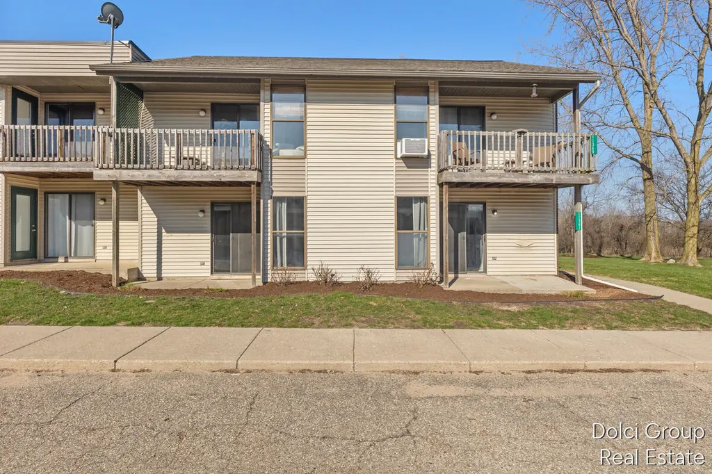 11361 40th Avenue Allendale Charter Township MI 49401