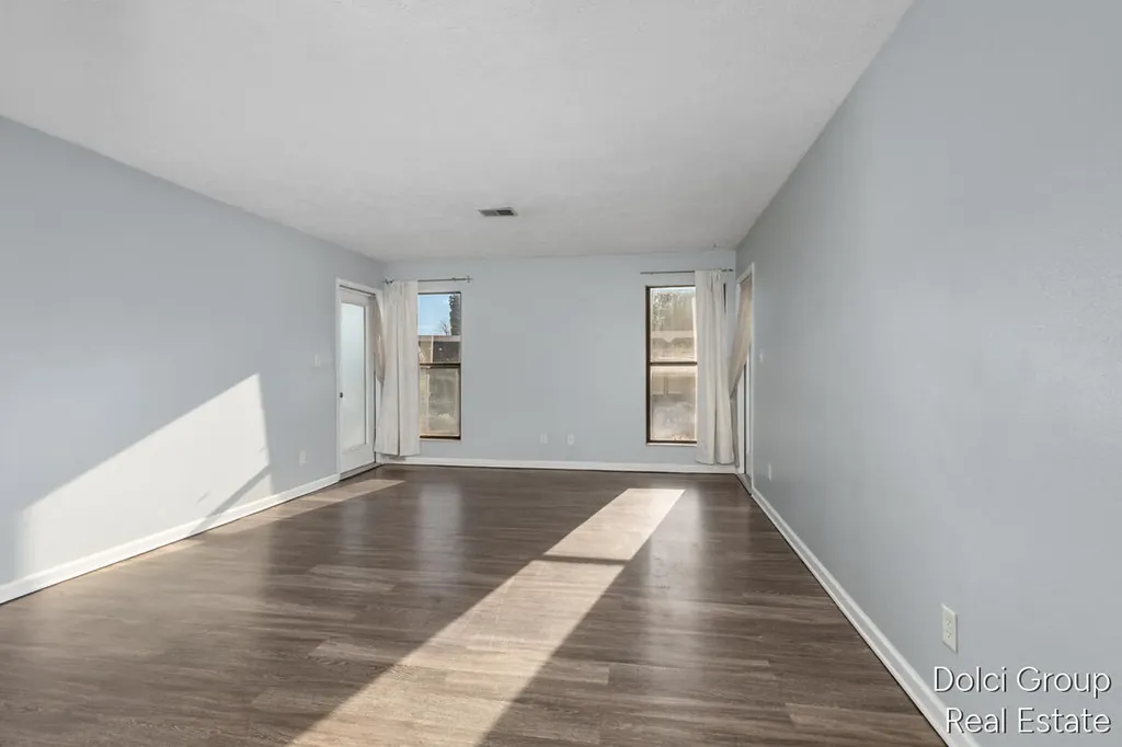 11361 40th Avenue Allendale Charter Township MI 49401