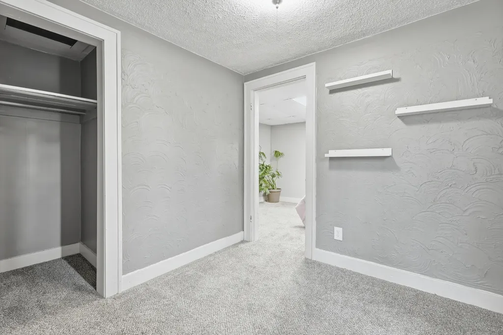 137 Holly Street SW Wyoming City MI 49548