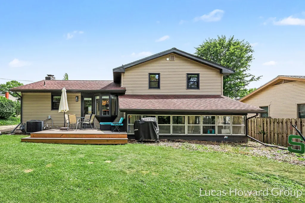 1819 Menominee Drive SE Grand Rapids City MI 49506