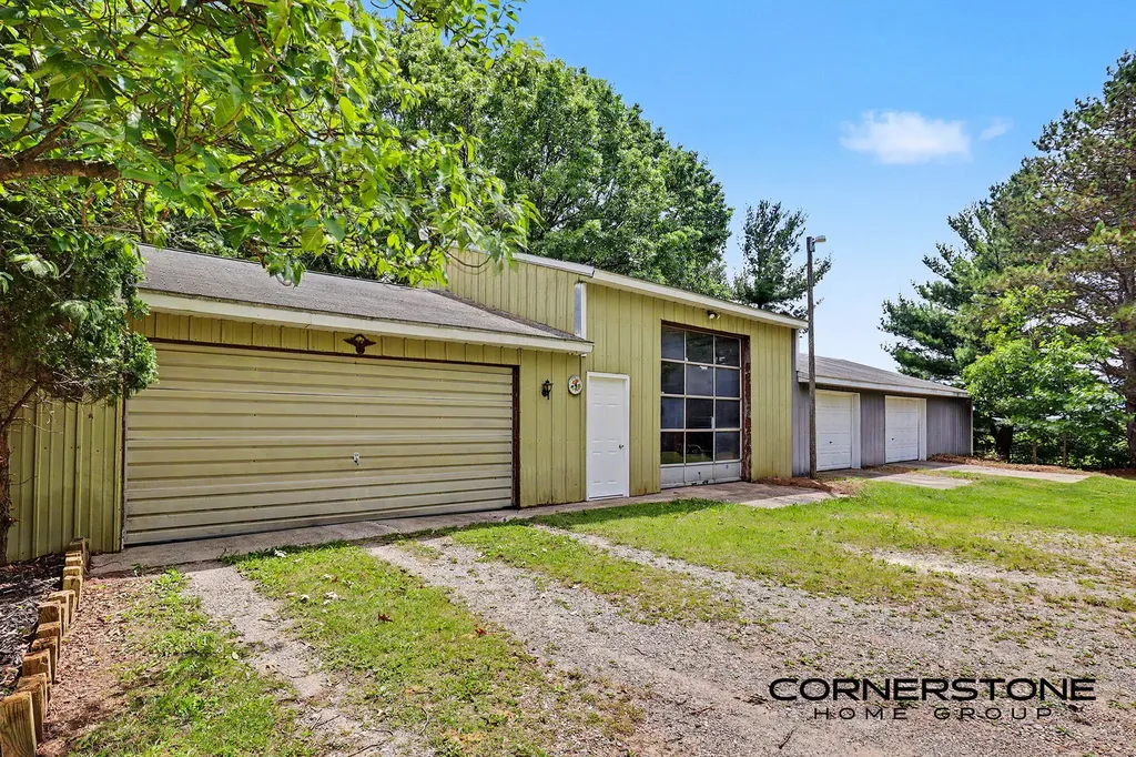 11450 16 Mile Road NE Oakfield Township MI 49319