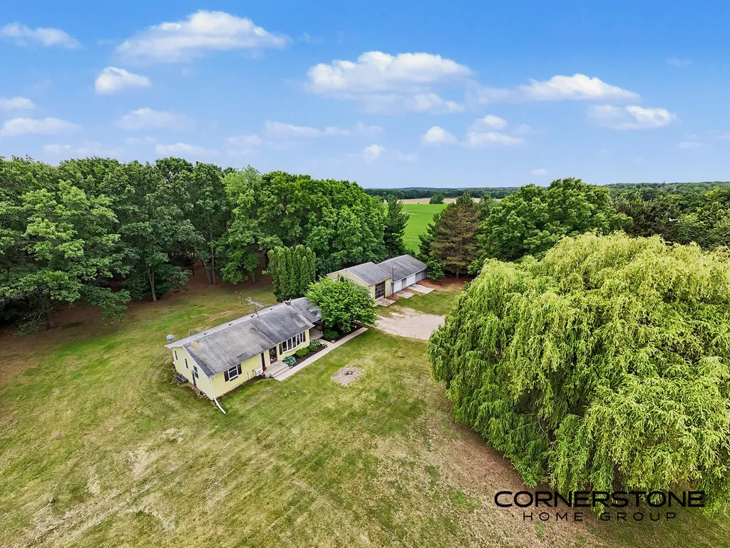11450 16 Mile Road NE Oakfield Township MI 49319