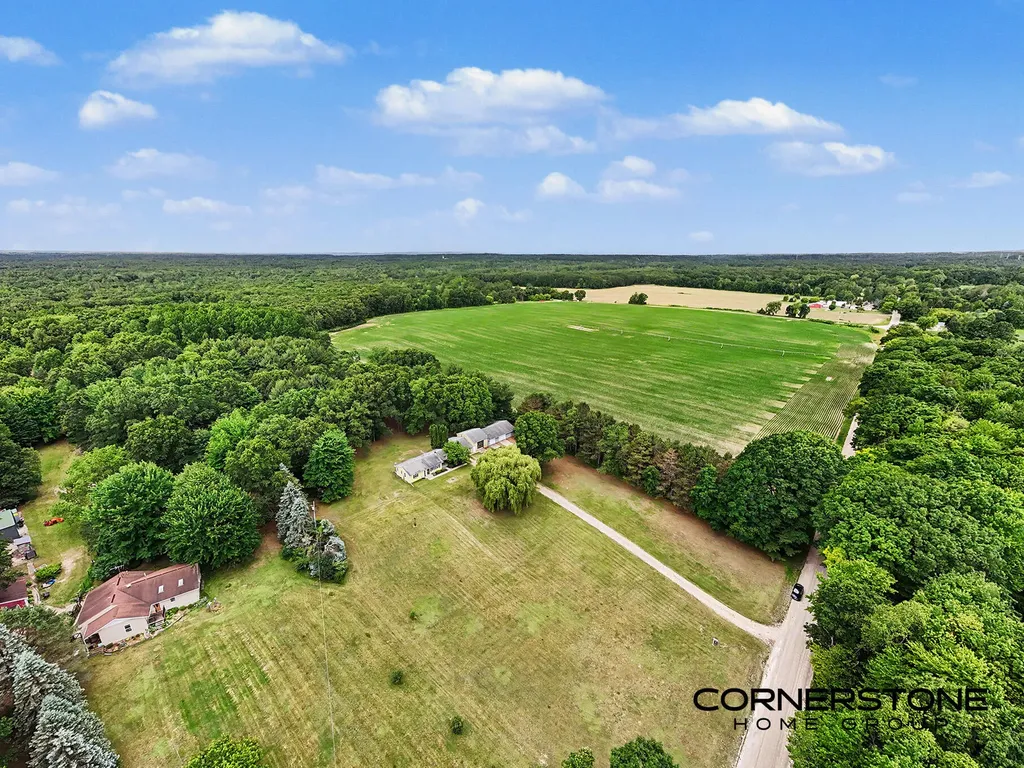 11450 16 Mile Road NE Oakfield Township MI 49319