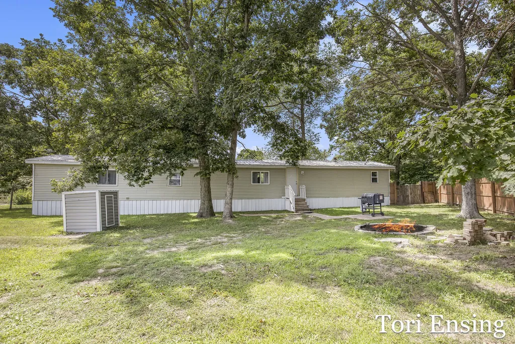 3211 Wood Duck Drive Bushnell Township MI 48884