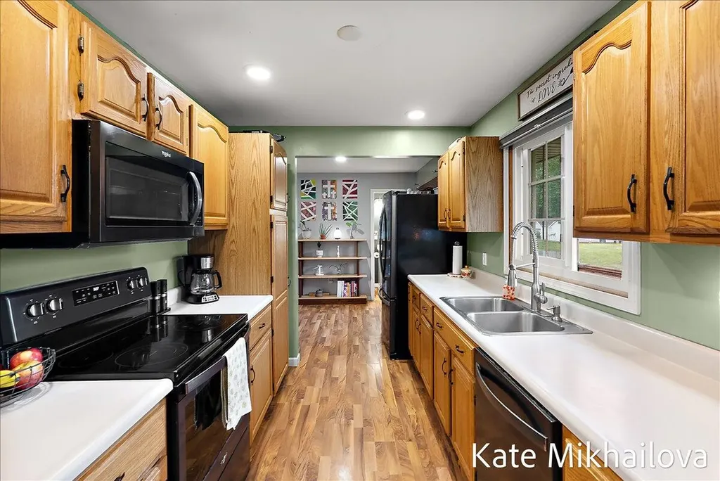 1249 Chalmers Drive Battle Creek City MI 49015