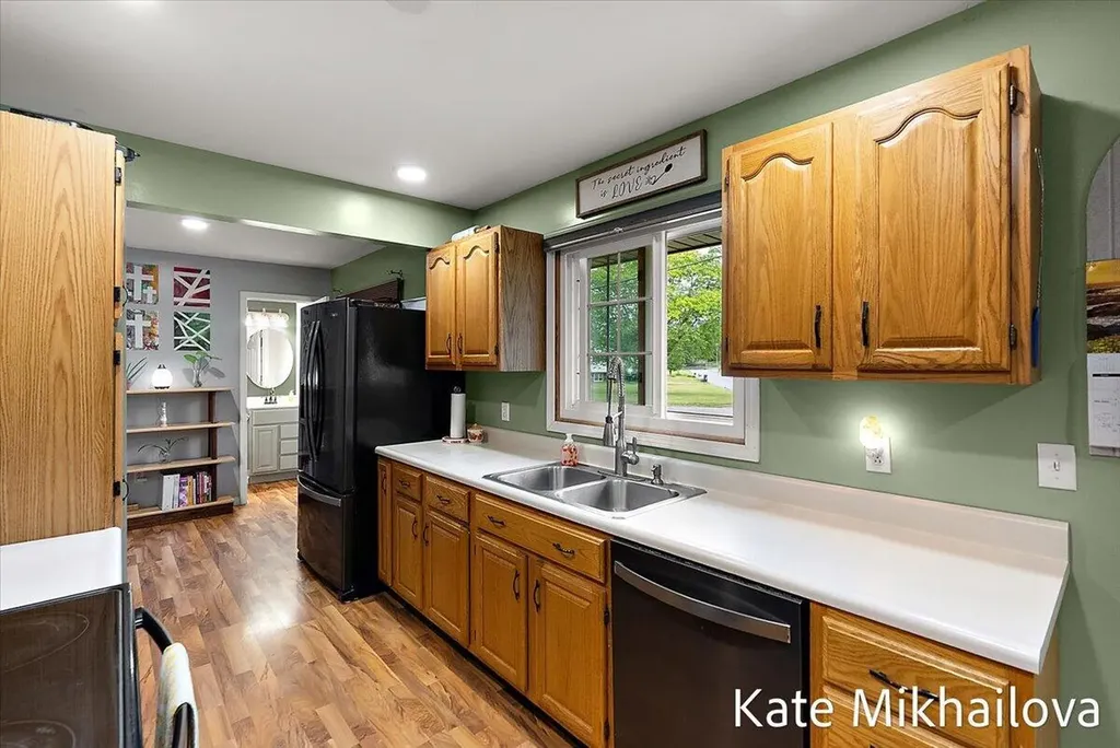 1249 Chalmers Drive Battle Creek City MI 49015