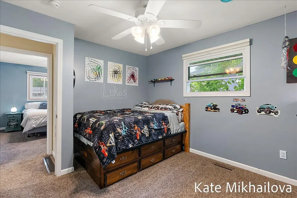 1249 Chalmers Drive Battle Creek City MI 49015