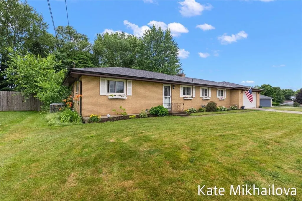 1249 Chalmers Drive Battle Creek City MI 49015