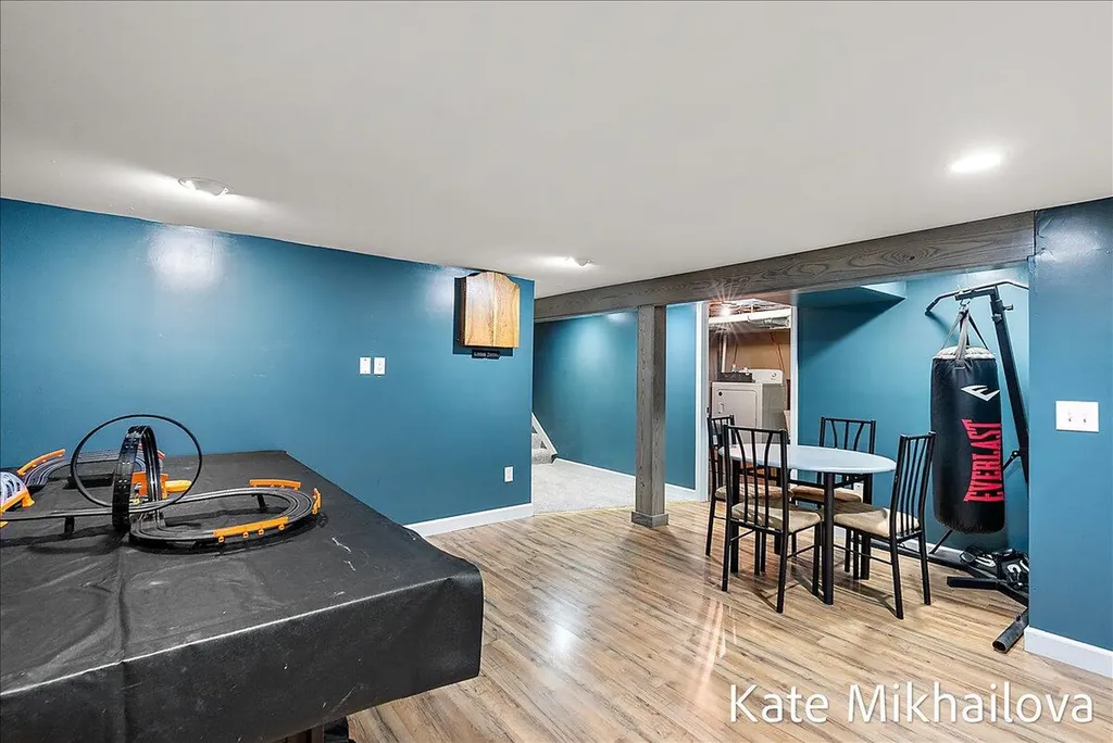 1249 Chalmers Drive Battle Creek City MI 49015