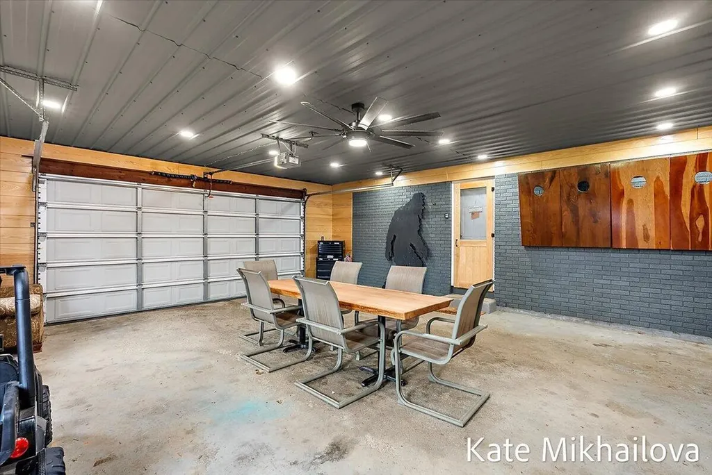 1249 Chalmers Drive Battle Creek City MI 49015
